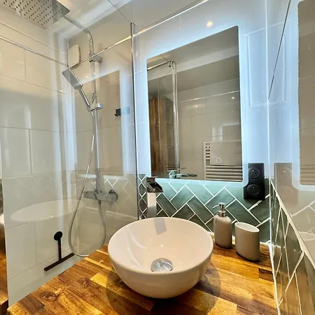 Apartment Le Petit Vasselot, Centre De Rennes